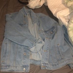 Oversized denim jacket💛